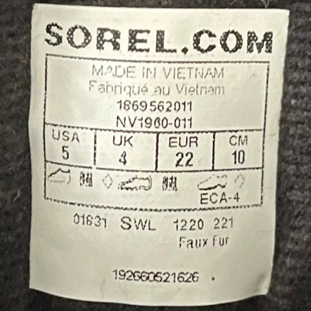 Sorel Kids Winter Snow Boots Size 5 Faux Fur Waterproof Insulated Warm